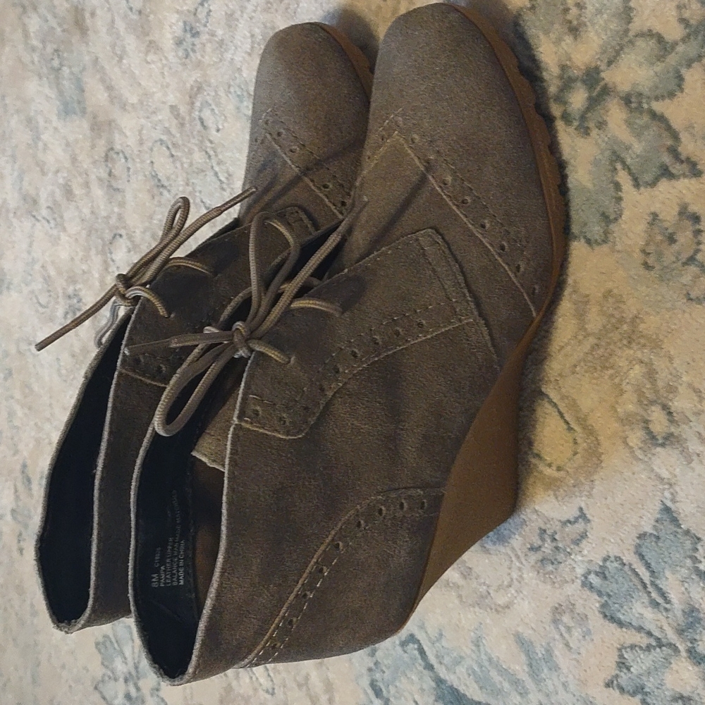 MIA Wedge Booties - Picture 3 of 3